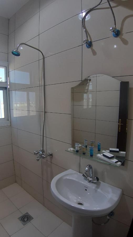 Aparthotel Al Rawda Furnished Units à Tabuk Extérieur photo